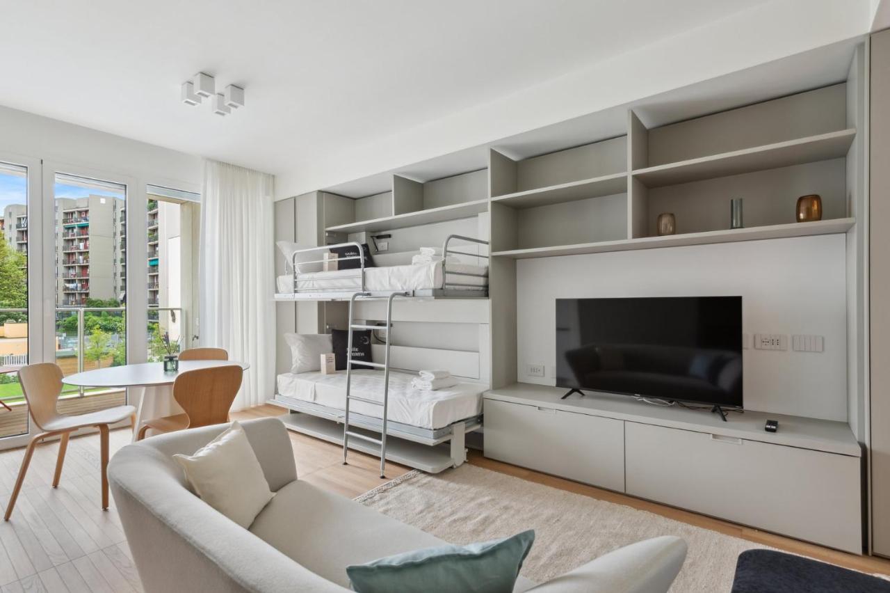 Limehome Milan Via Stresa Exteriér fotografie