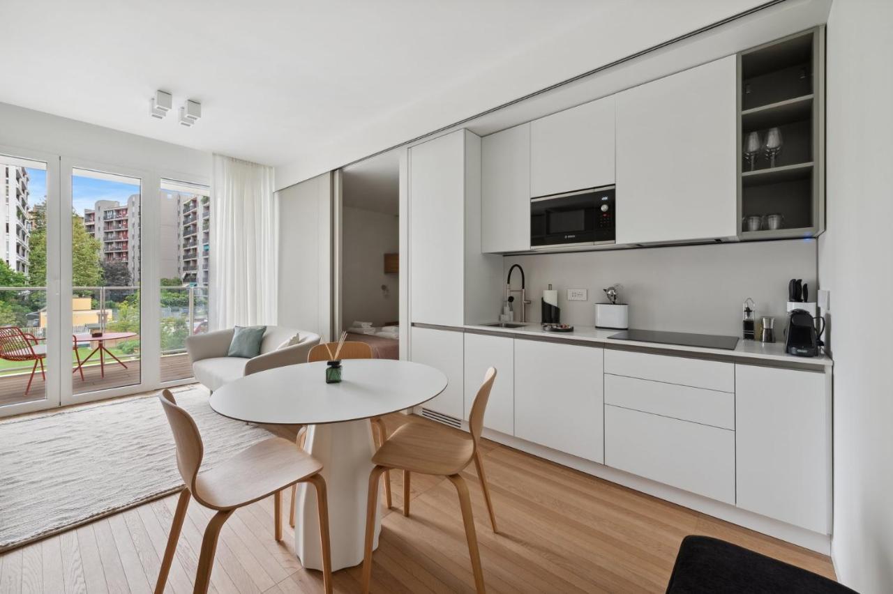 Limehome Milan Via Stresa Exteriér fotografie