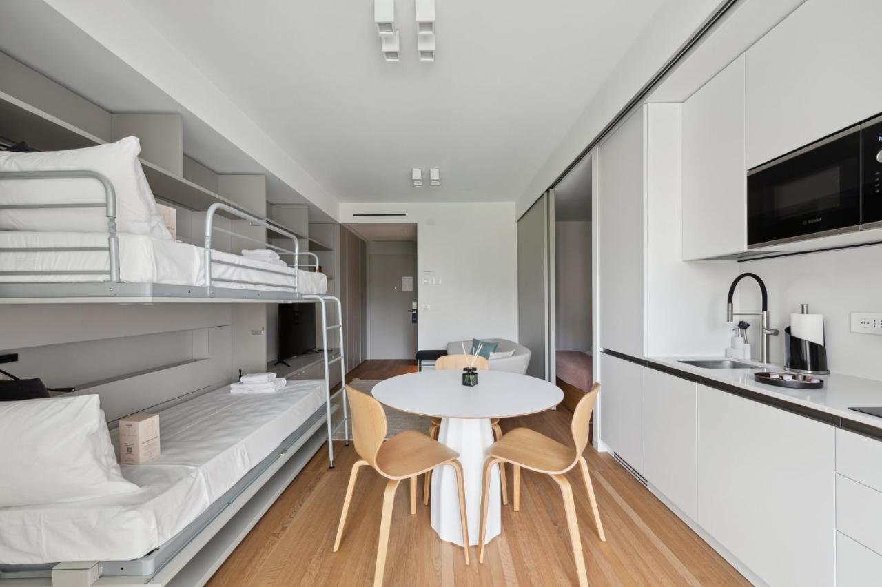 Limehome Milan Via Stresa Exteriér fotografie