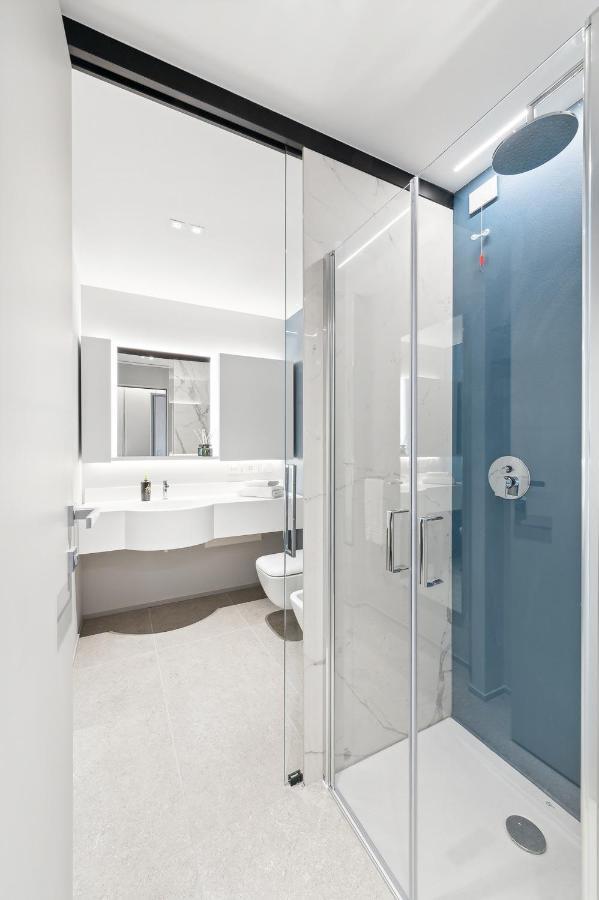 Limehome Milan Via Stresa Exteriér fotografie